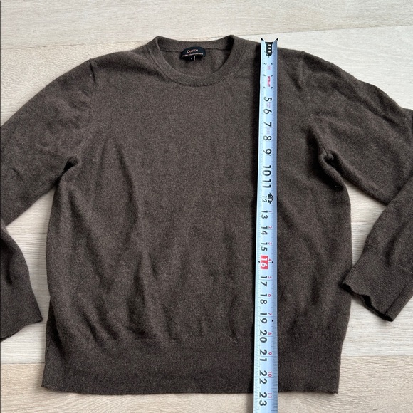 100% Mongolian cashmere Quince womens Brown Sweater sz large - Picture 4 of 7